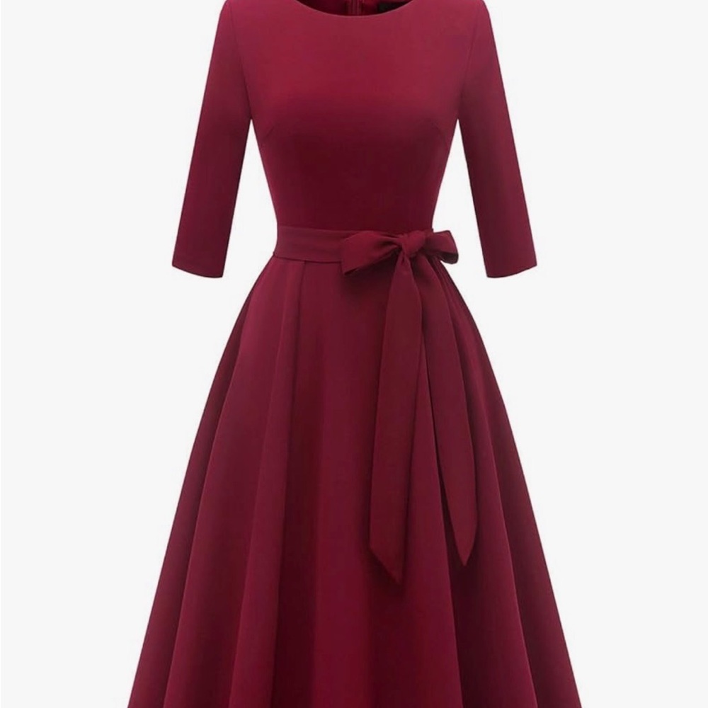 Elegant Burgundy Midi Dress